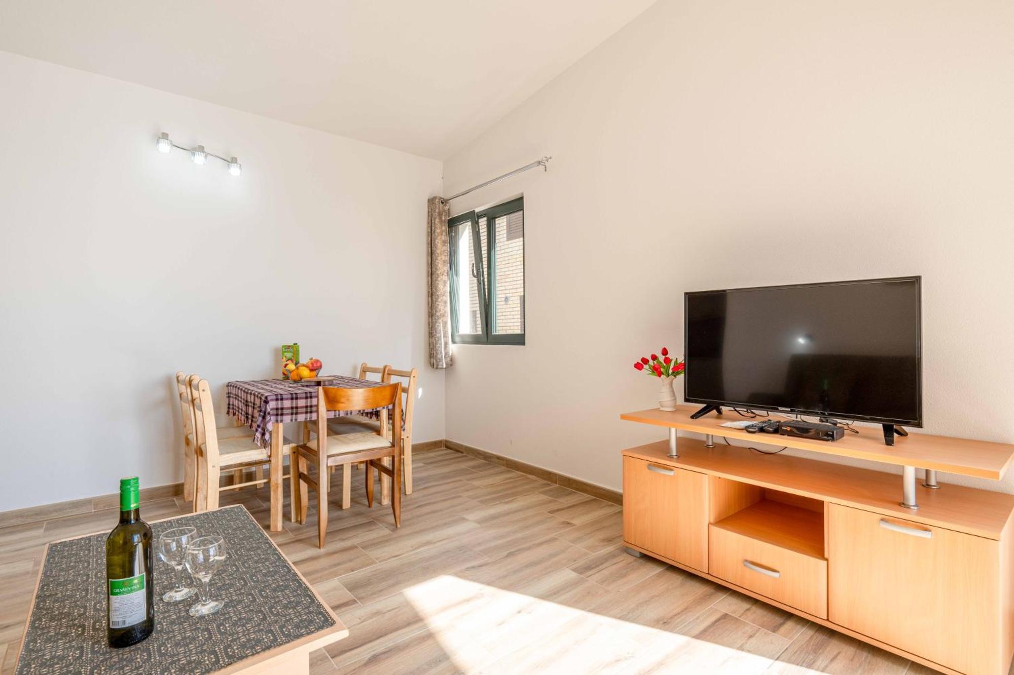 Apartmani Sonja I Branko Sutomore Exterior photo